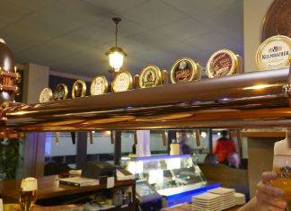 ALBATROSS PUB