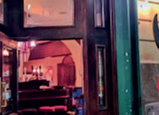 THE BEEFEATER PUB