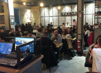 DISCOVERY PUB & FOOD