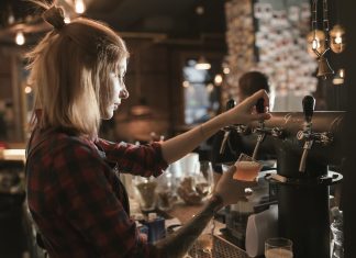 LA COMPETENZA FEMMINILE SFIDA STEREOTIPI E DISCRIMINAZIONI